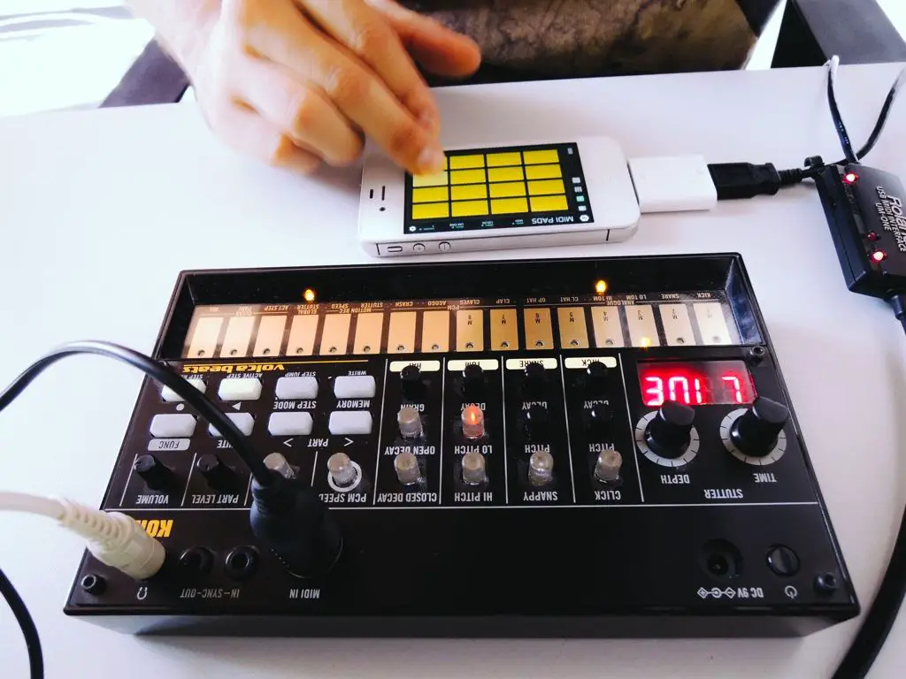 Can you use a MIDI controller on a phone?