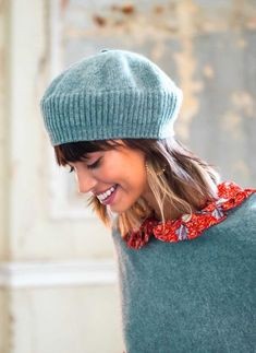 How to wear a beret for a boho artsy look