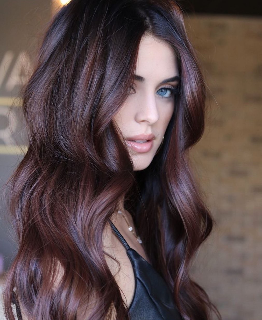 Vibrant Voluminous Blowout