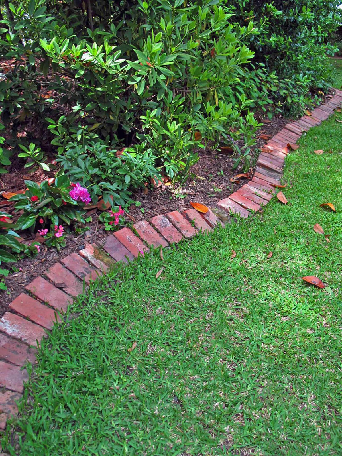 Classic Red Brick Lawn Edge