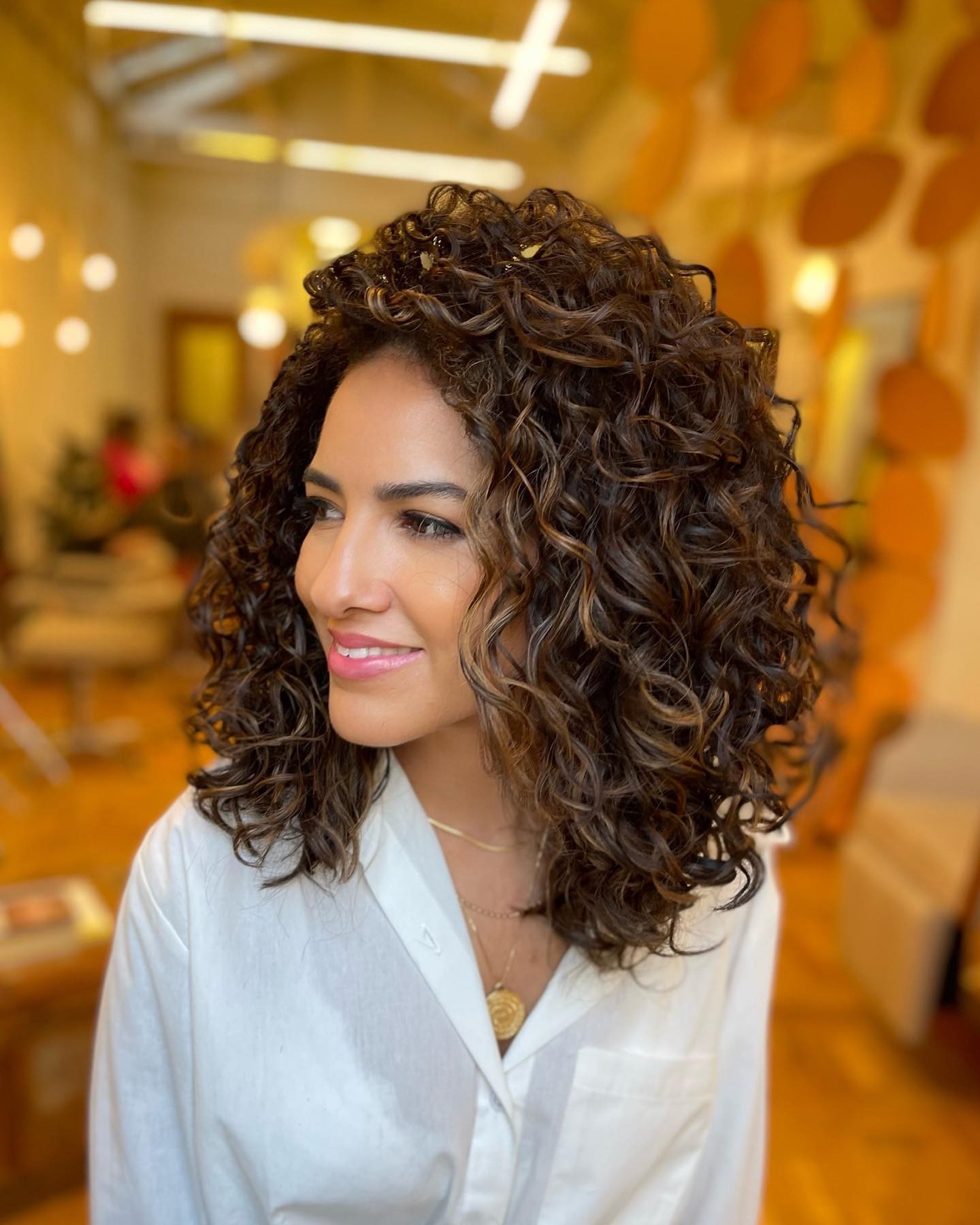 The Professional Curl with a Twist