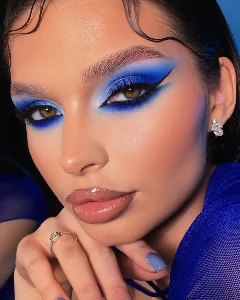 Top 33 Blue Makeup Looks For 2024  From Sky Light To Midnight Glam