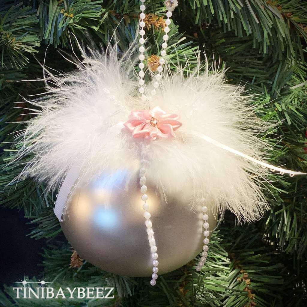 Feathers & Pearls White Christmas Ornament