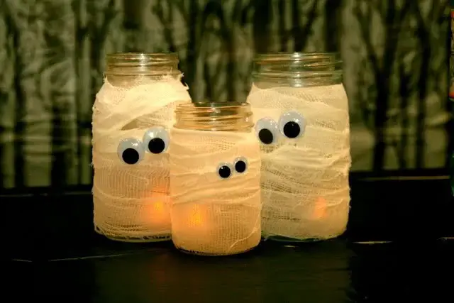 Google-eyed Gauze Ghost Luminaries