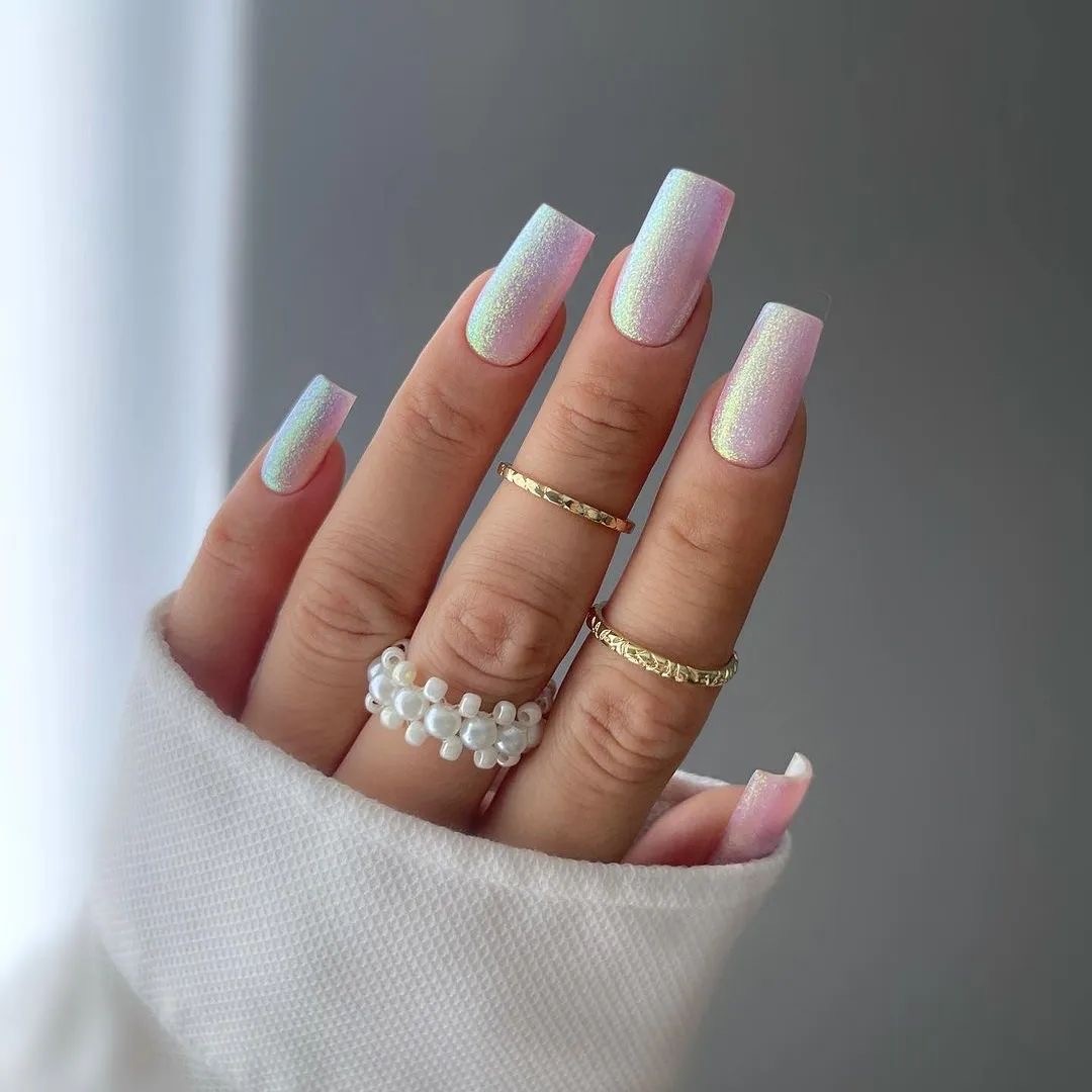 Shimmering Pastels: Spring’s Soft Glow