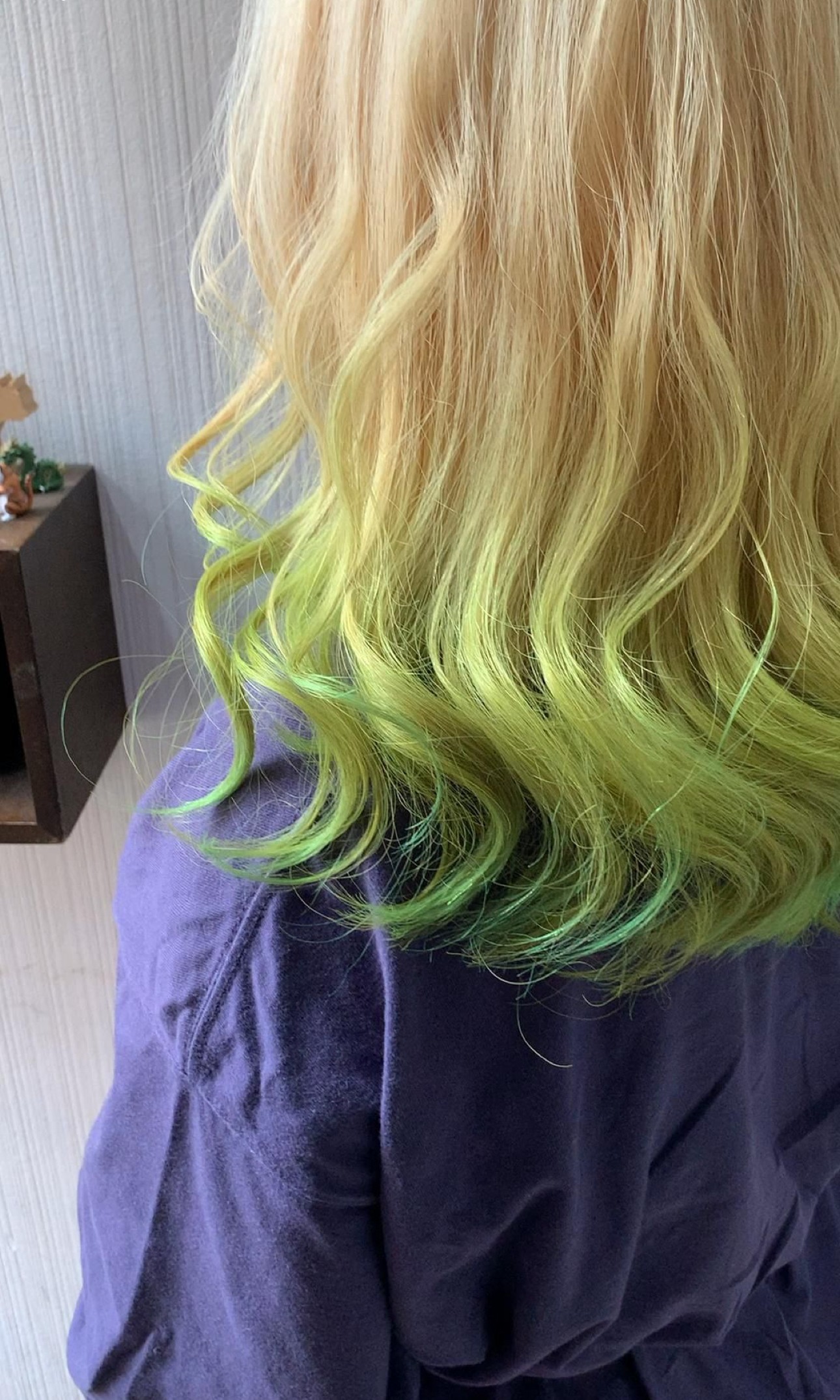 Soft Blonde and Green Waves