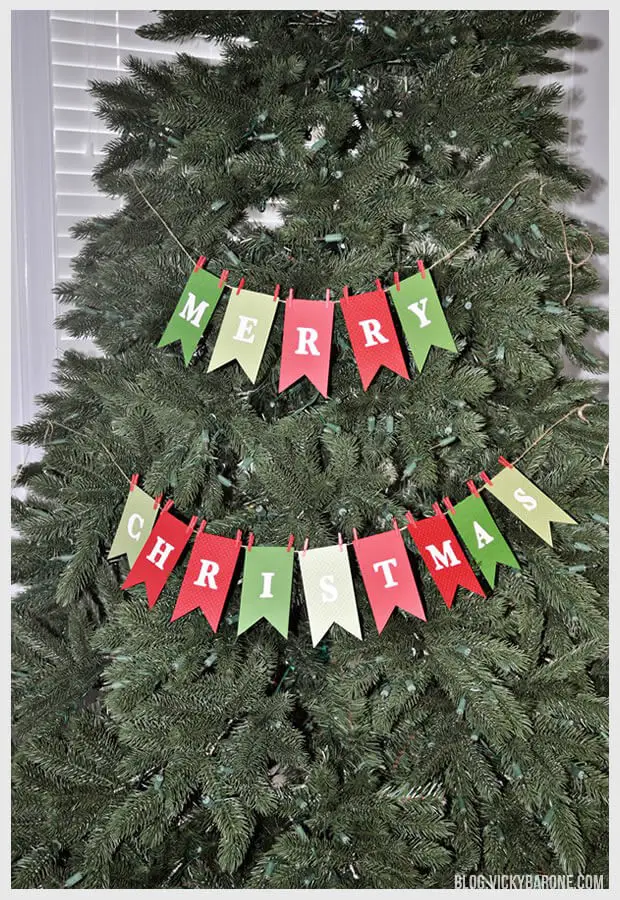 “Merry Christmas” Banner Tree Garland