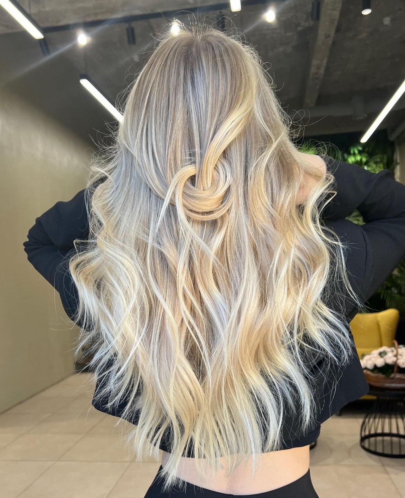 Long Blonde Waves with Caramel Highlights