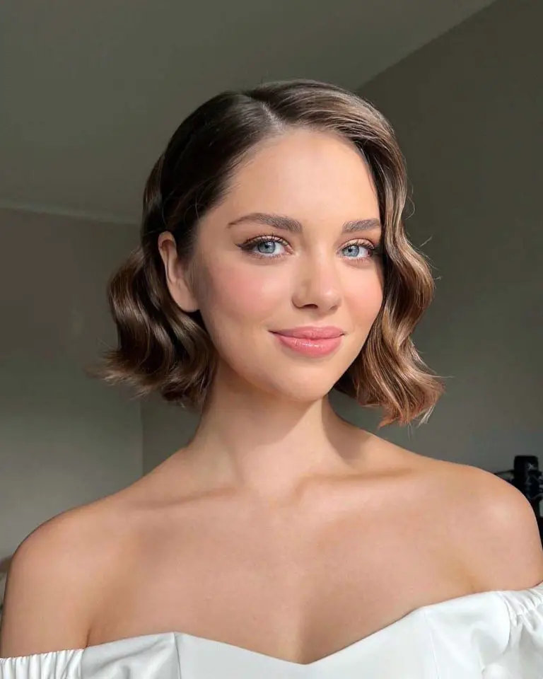 30 Chic Bridal Hairstyles For Short Hair  Inspire Your Dream Look