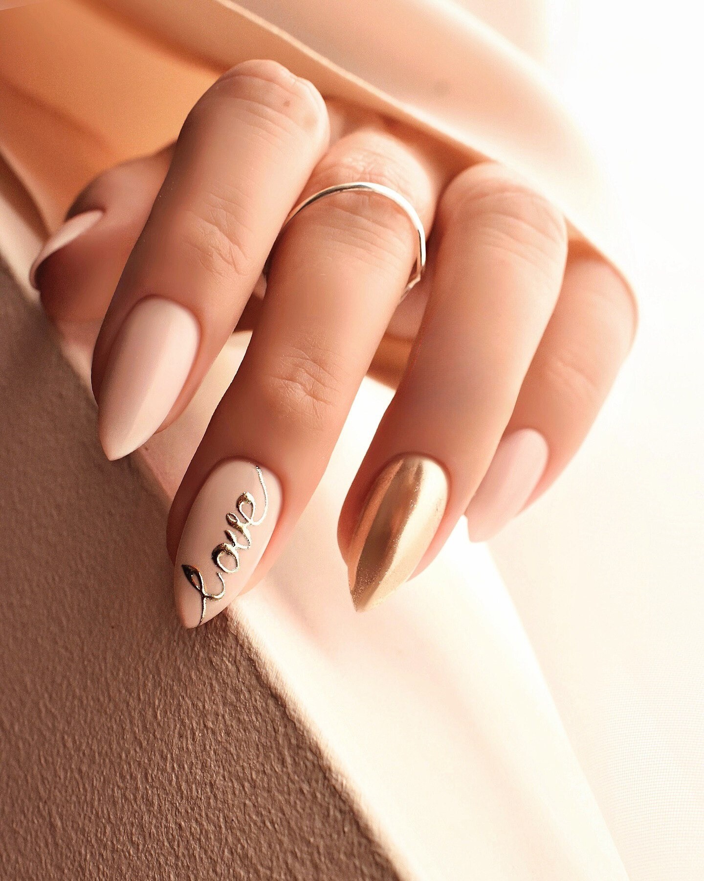 Minimalist Gold Accented Nails