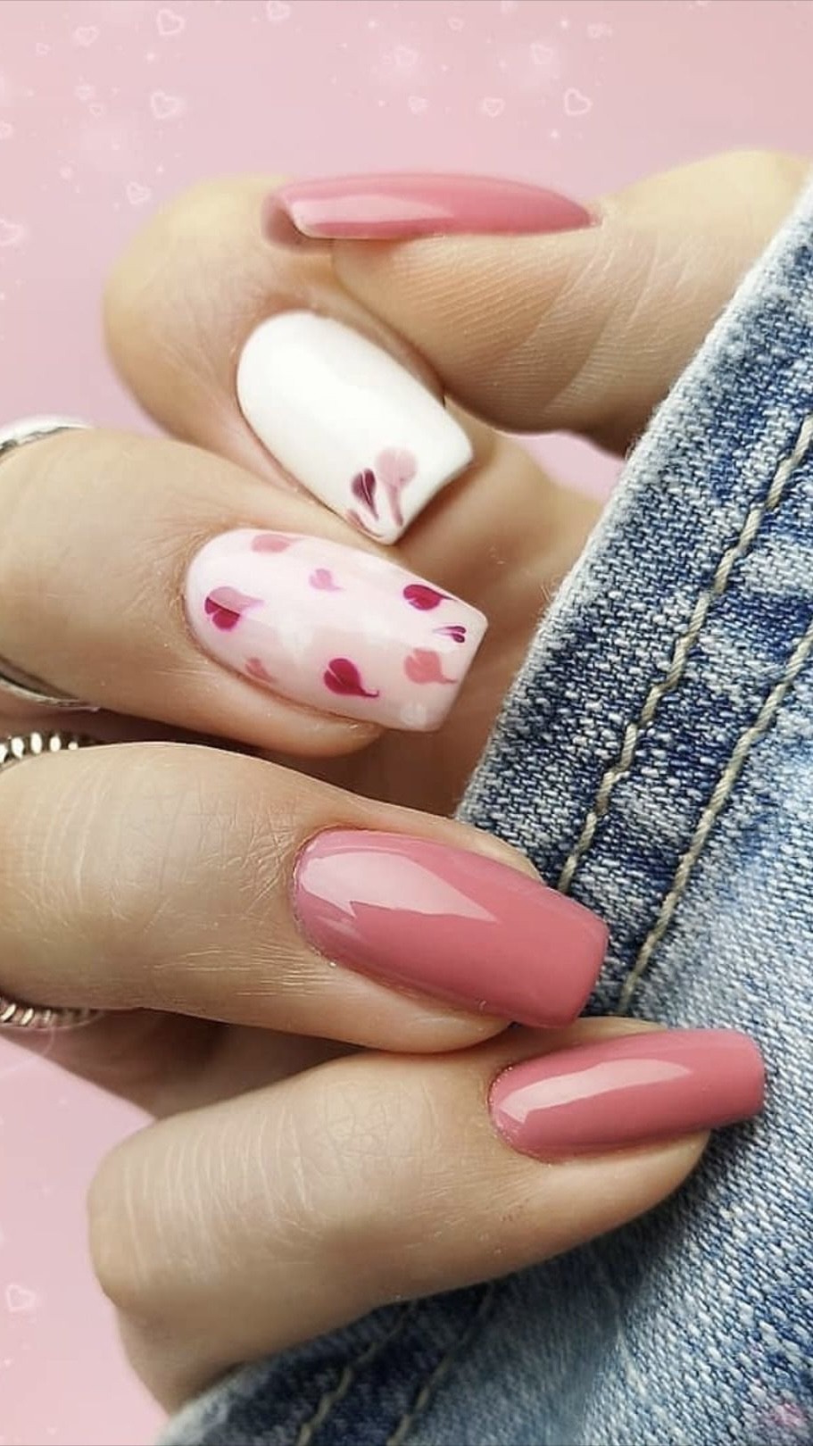 A Sweet Blend of Pink and Hearts