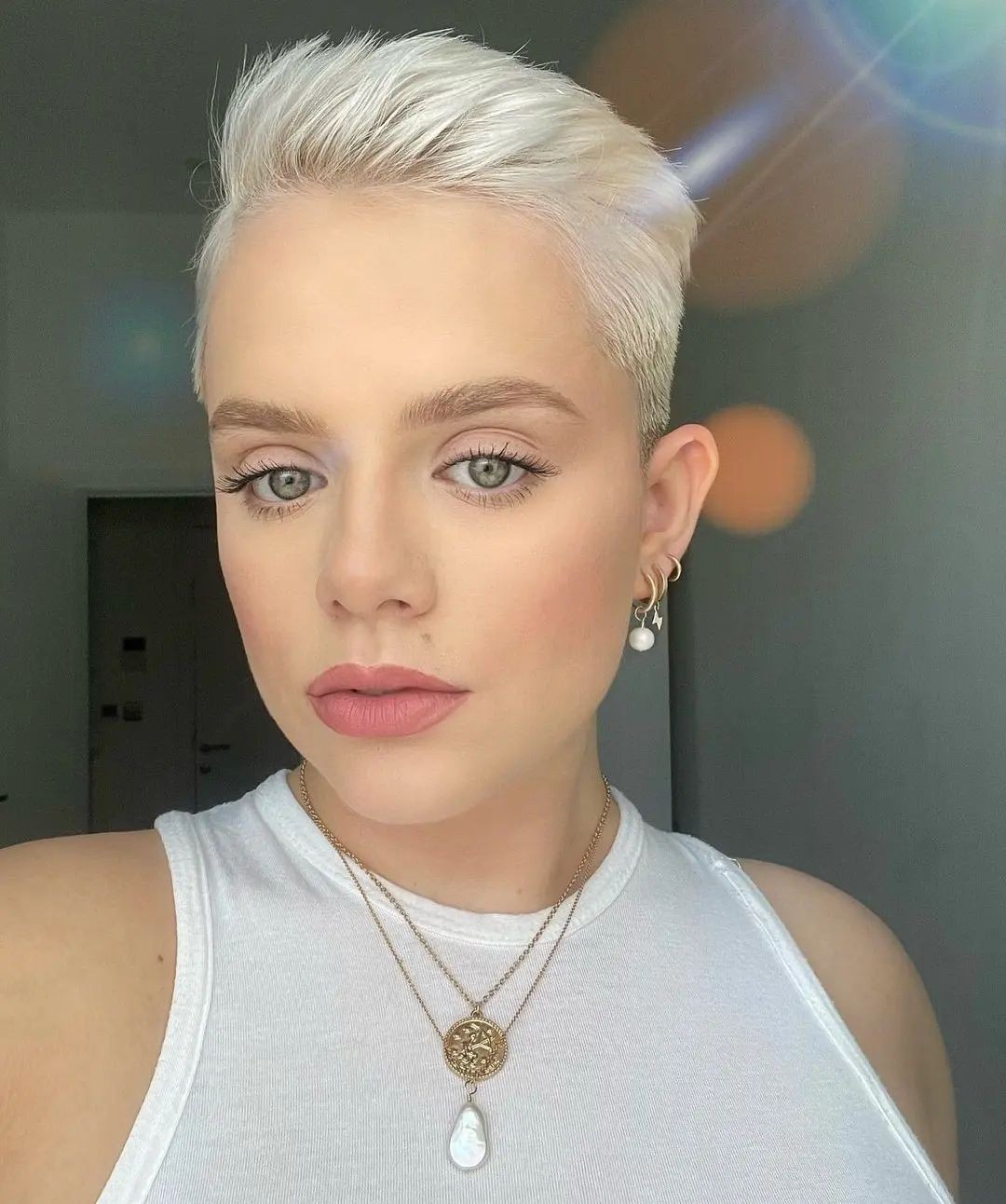 The Classic Blonde Pixie