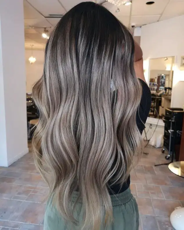 Dynamic Balayage: Ash Brown to Blonde Transition