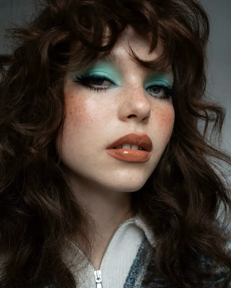 Revive Your Style: 27 80S Makeup Looks For Retro Glam Enthusiasts