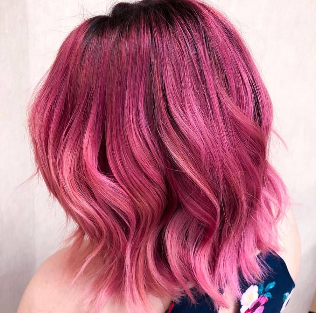 The Playful Bob in Berry Tones