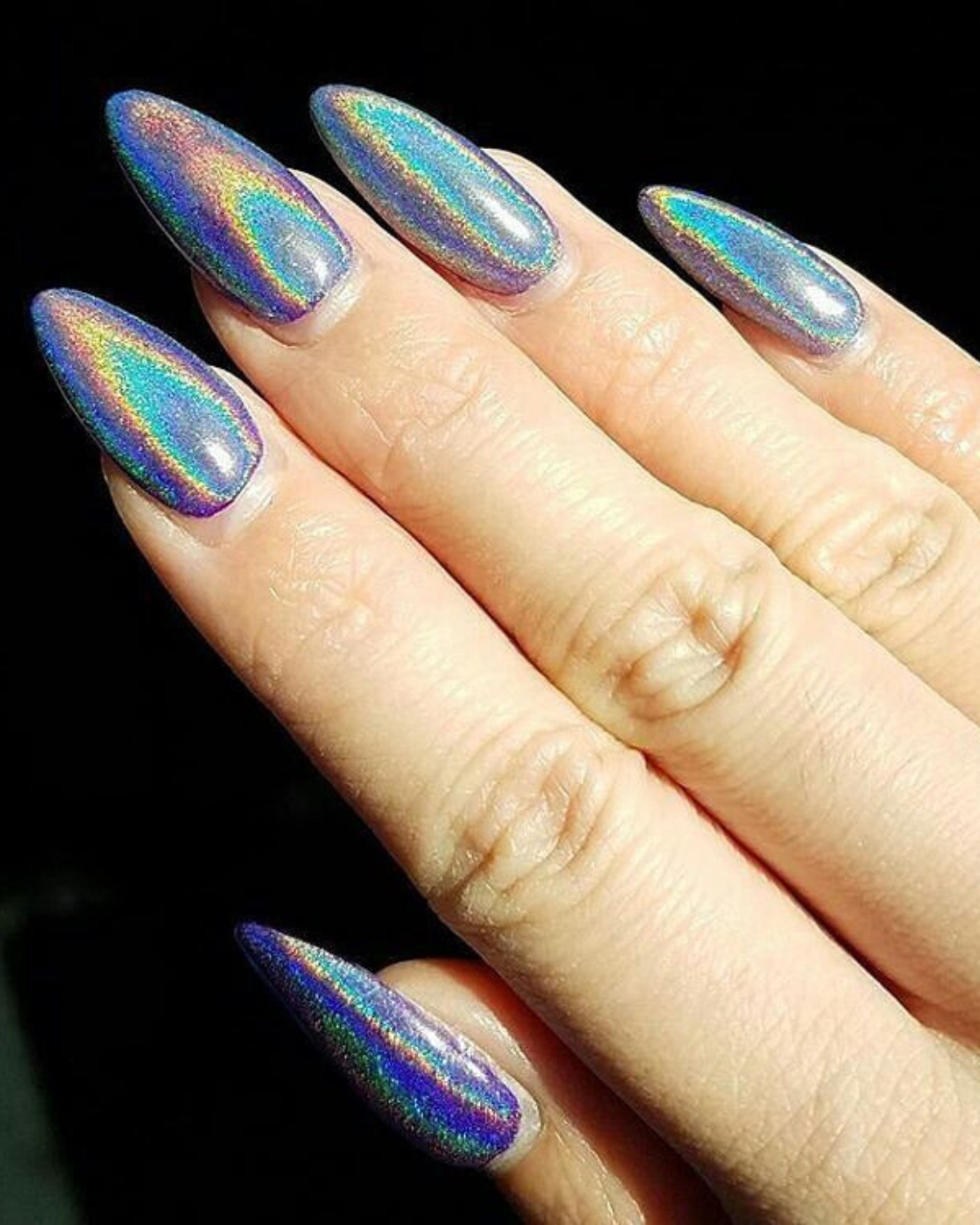 Pure Holographic Shine