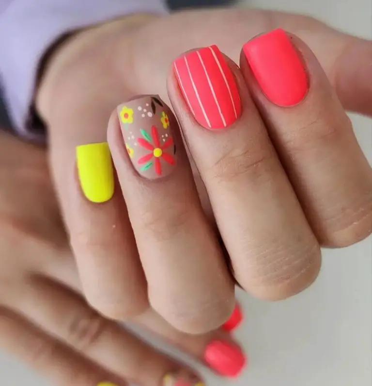 Embrace Summer Vibes With 27 Short Gel Nails: Bright & Bold 2024 Trends!