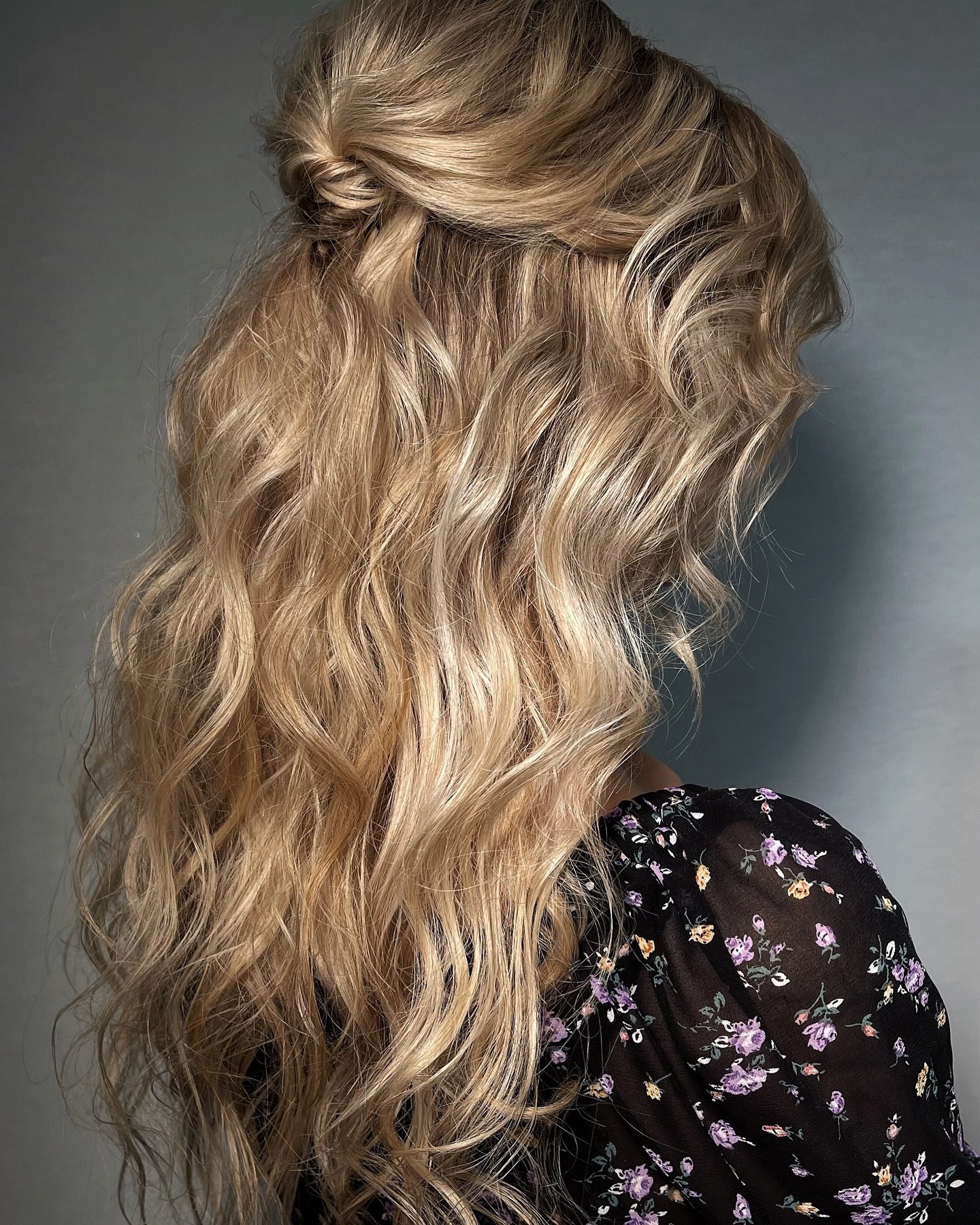 Loose Waves Half-Up Half-Down