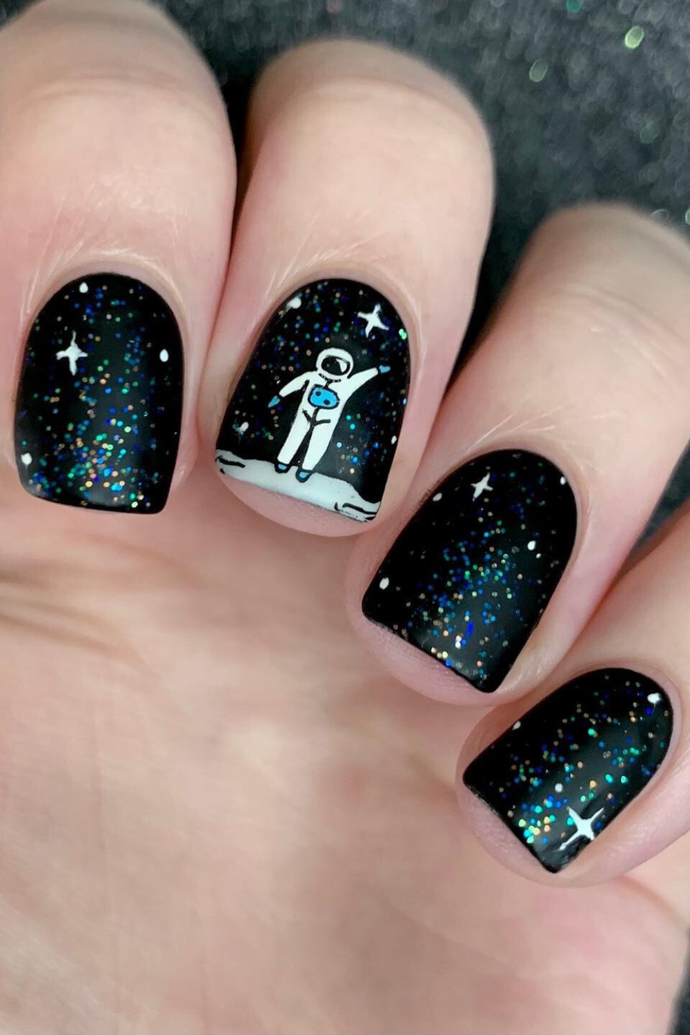 Astronaut Galaxy Nails