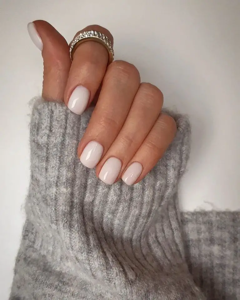 30 Short Fall Nails 2024: Chic Trends For Cozy Autumn Manicures