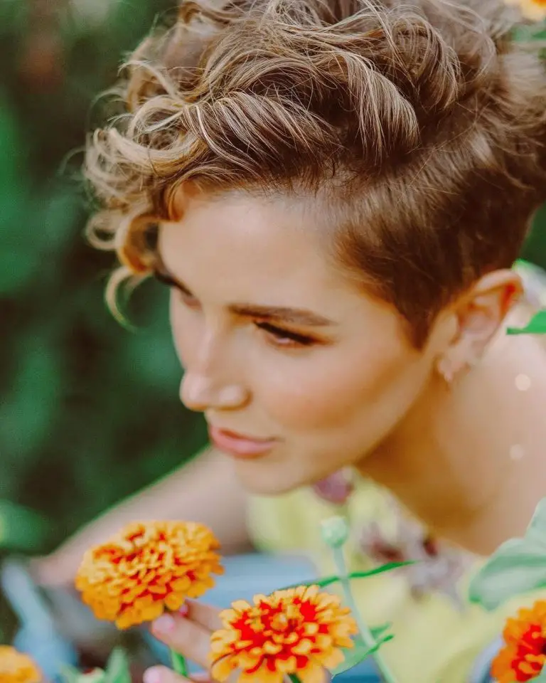 29 Curly Pixie Haircut Ideas For A Modern Twist On Classic Style