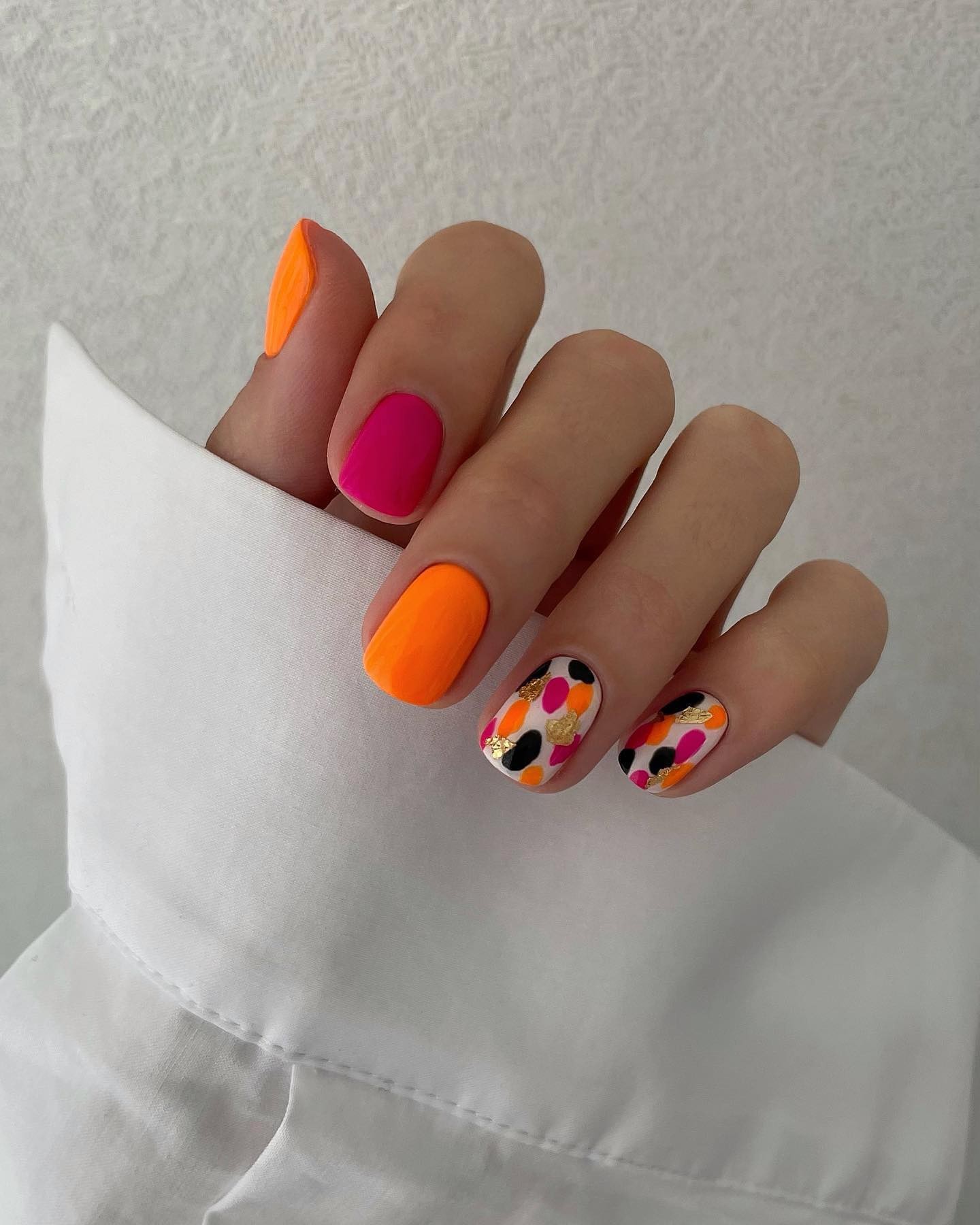 Bright Dots and Bold Colors