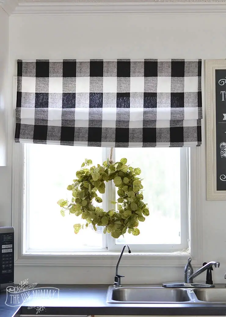 Buffalo Plaid Shades for a Charming Look