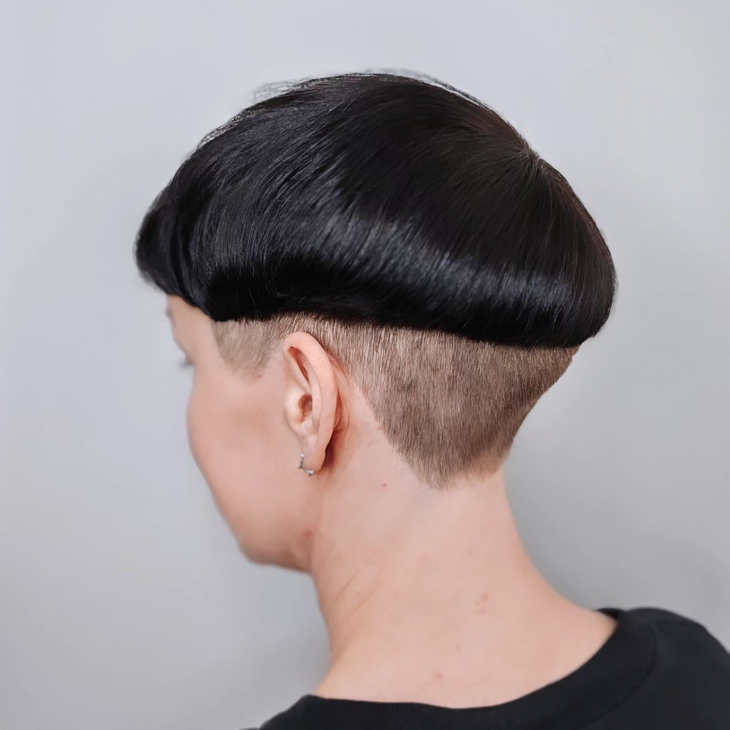 Avant-Garde Elegance: The Undercut Bob