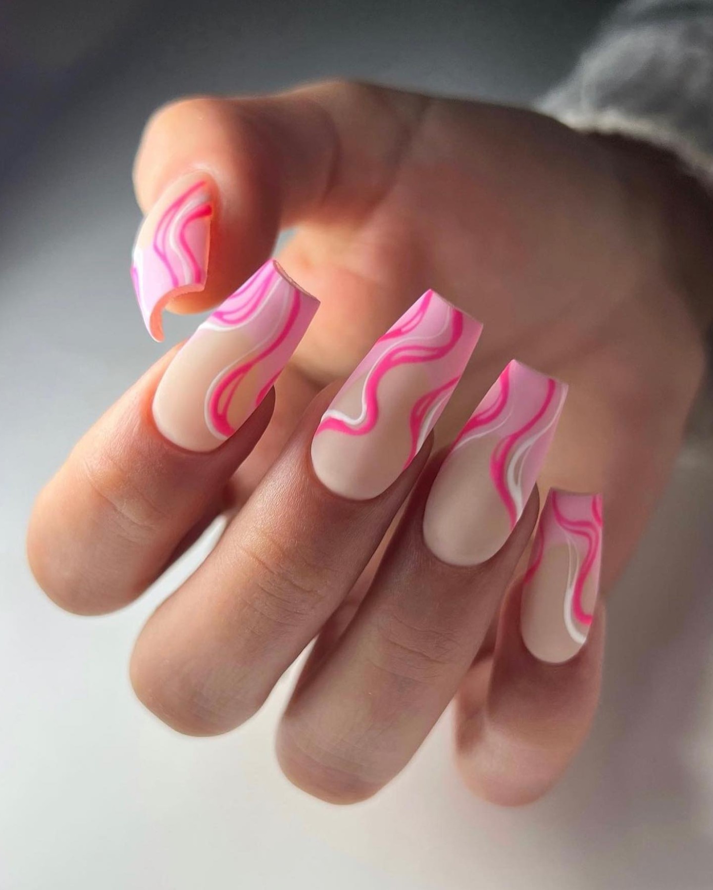 Fluid Neon Waves on a Nude Base