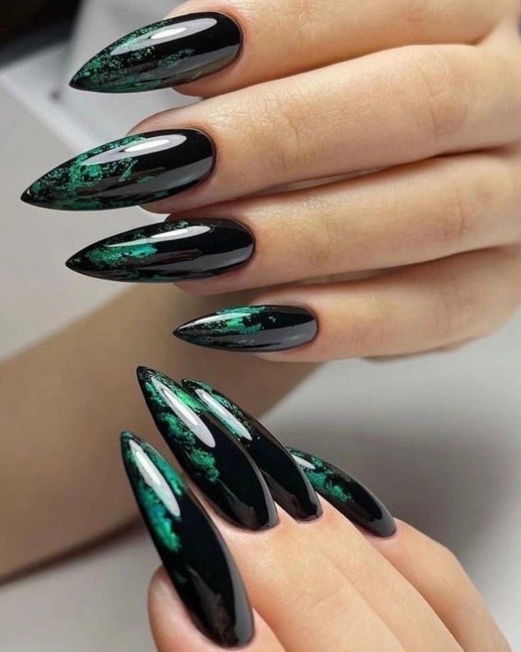 Dark Enchantment: Deep Green with a Marbled Effect