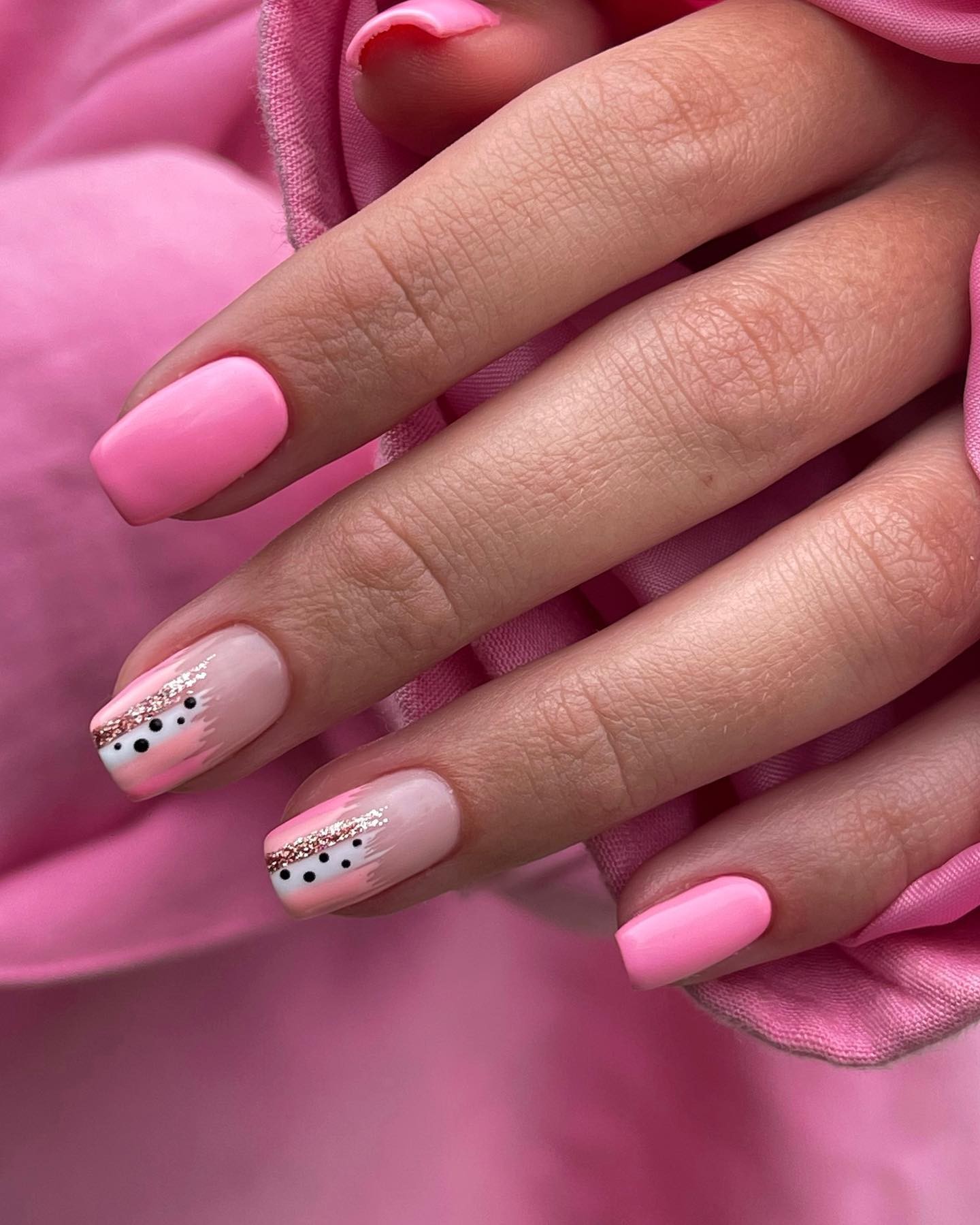 Dainty Polka Dots and Glitter Trails