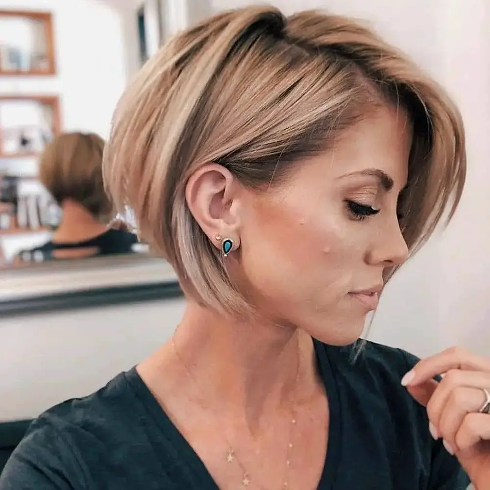 The Sleek and Chic Bob