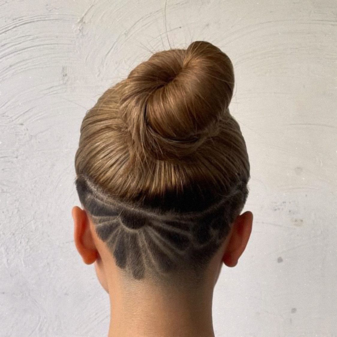 The Sculpted Swirl Undercut