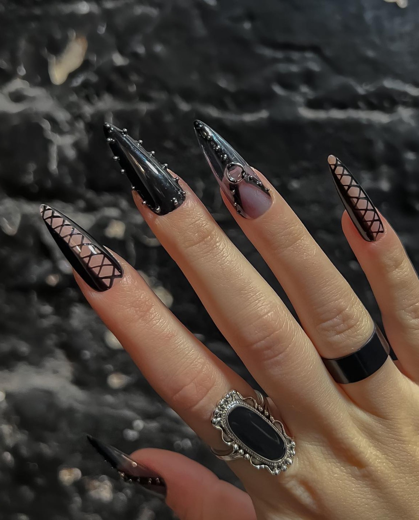 Laced Gothic Nails