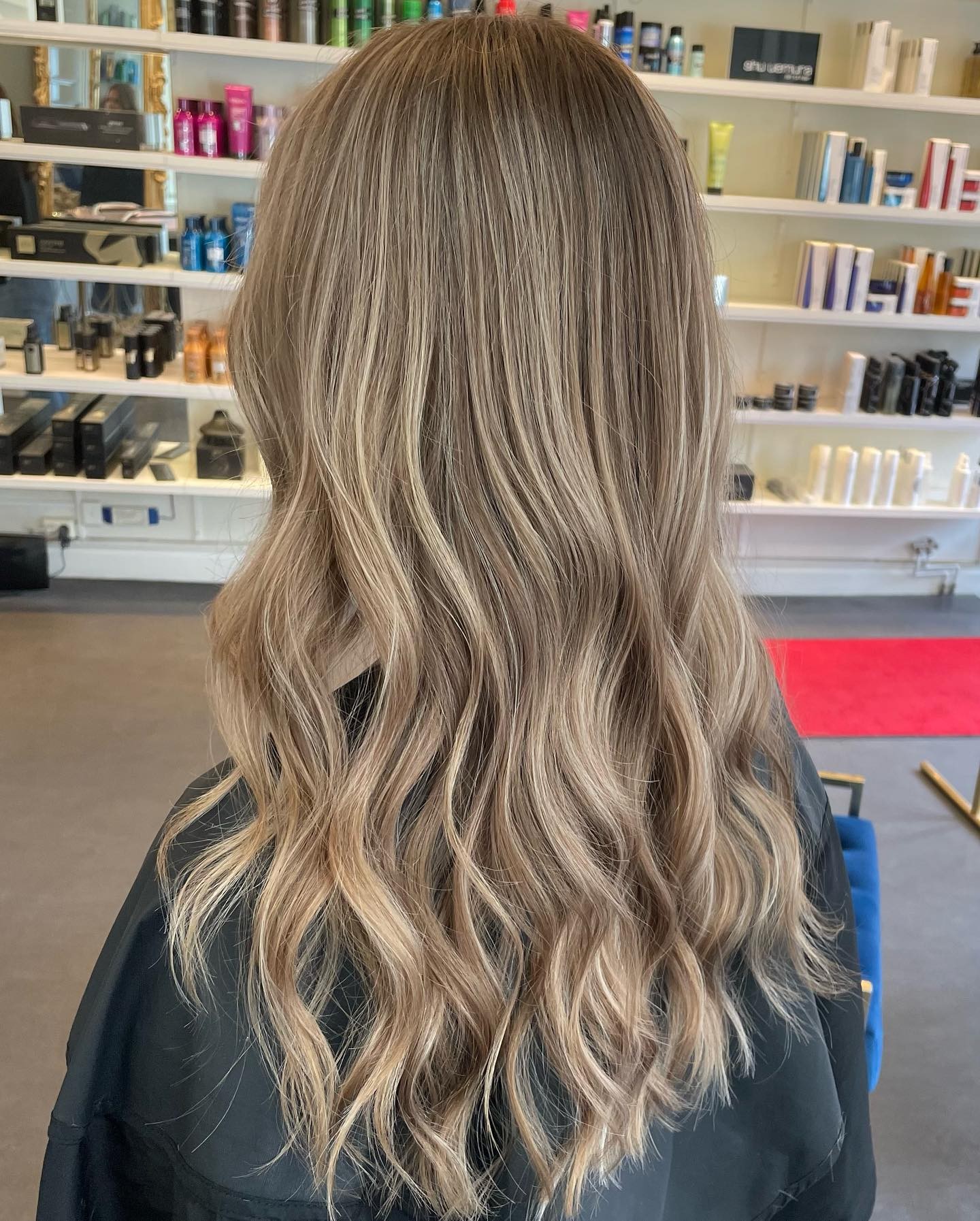 Ash Brown Blonde Elegance