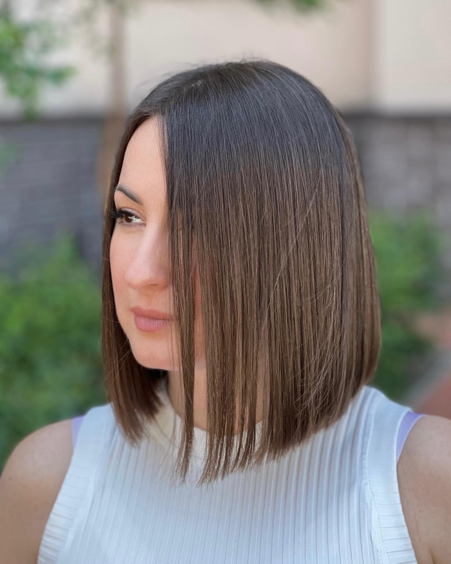 The Timeless Appeal of a Sleek, Straight Bob