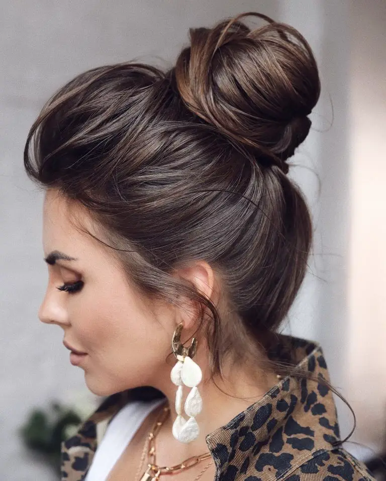 Elegant March Hairstyles 2024: Braids, Waves, And Updos Inspiration