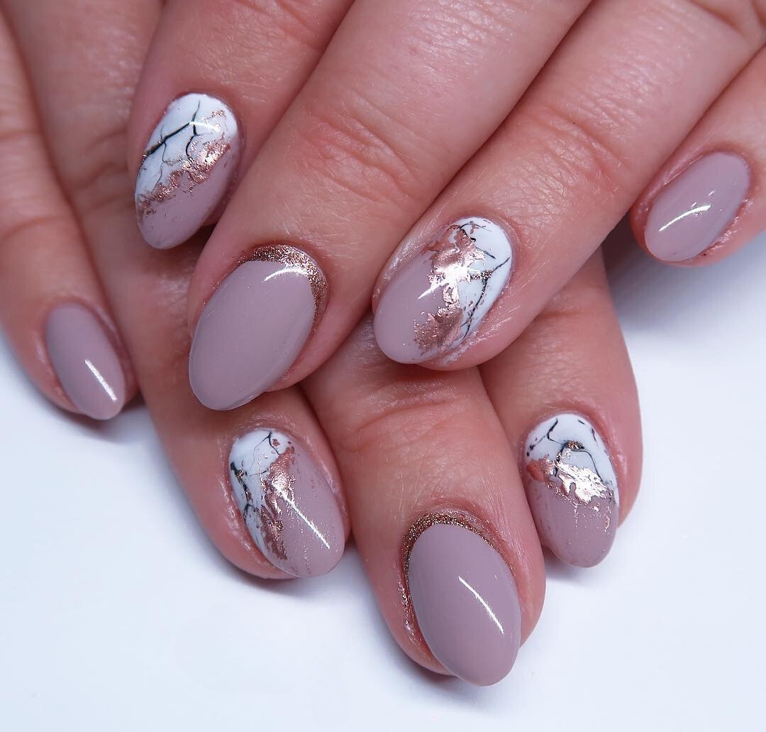 Mauve and Rose Gold Marble Nails