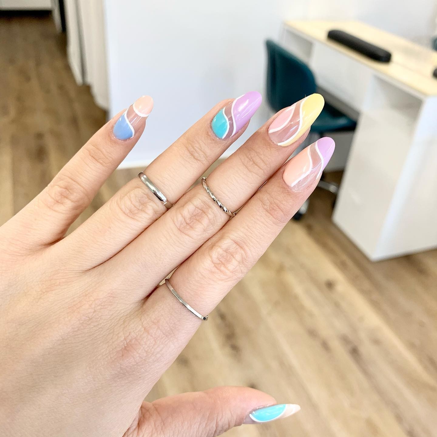 Pastel Waves