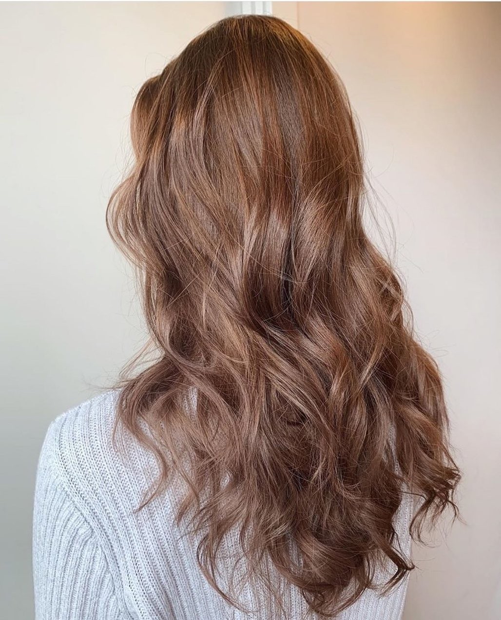 Light Caramel Waves