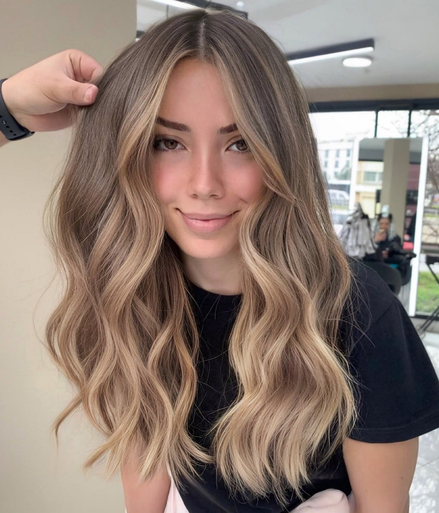 Honey Blonde Waves