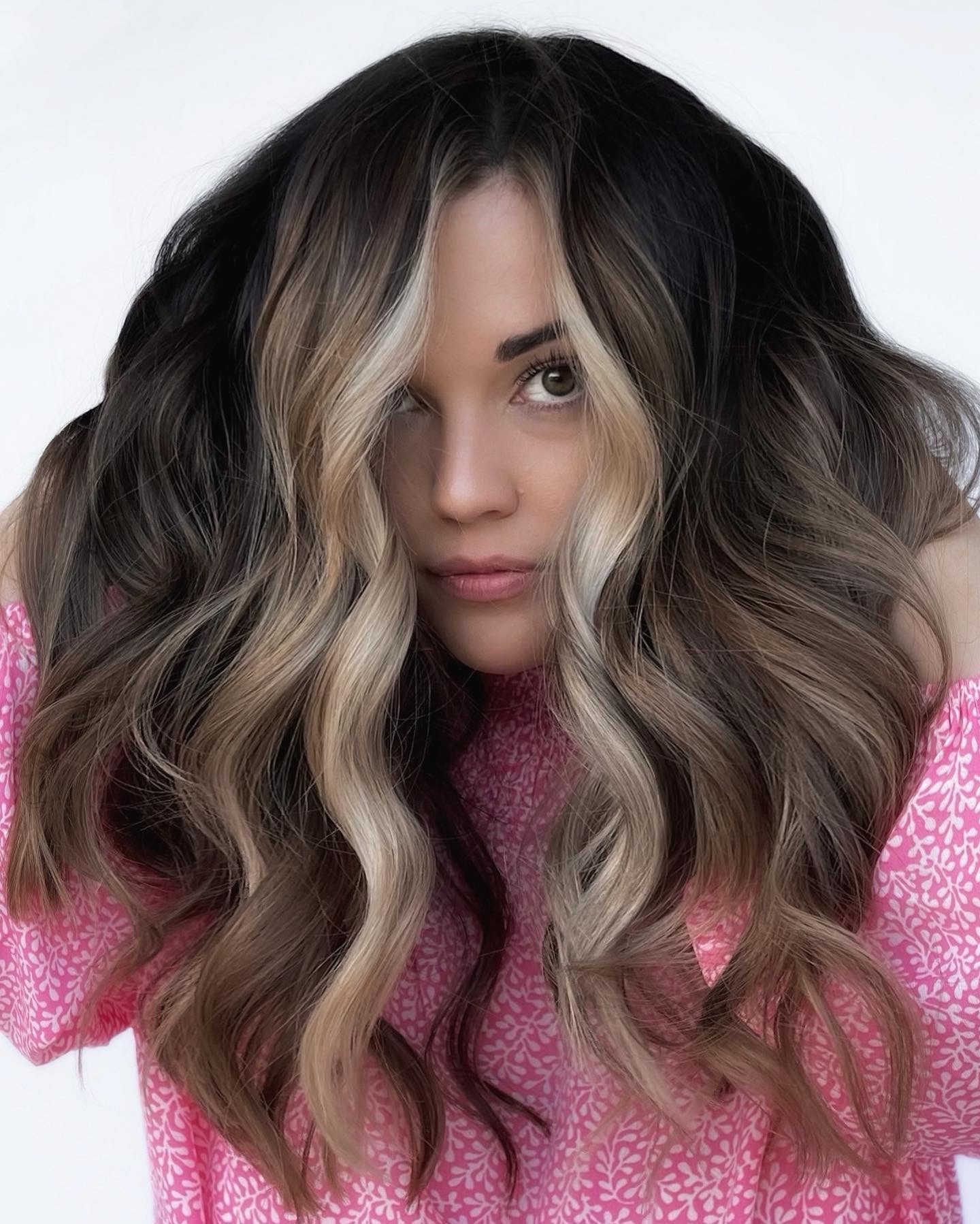 Golden Bronde Waves