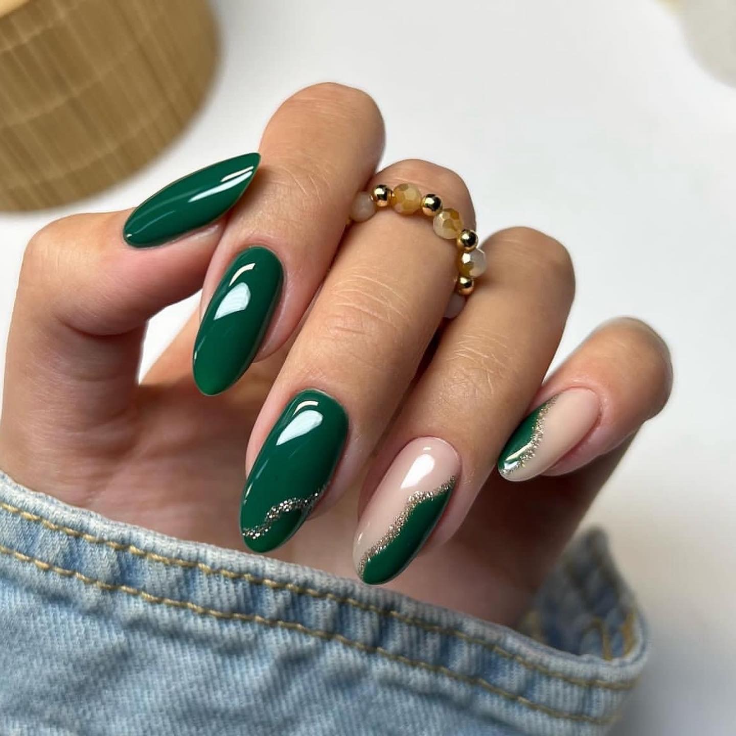 Classic Green and Gold Elegance