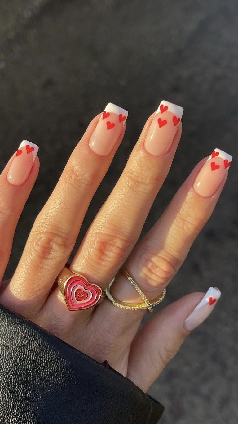 Fall In Love With Style: 24 Acrylic Valentines Day Nails For A Trendsetting 2024