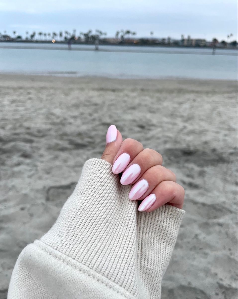 The Serene Beachside: Almond Nails’ Coastal Hues