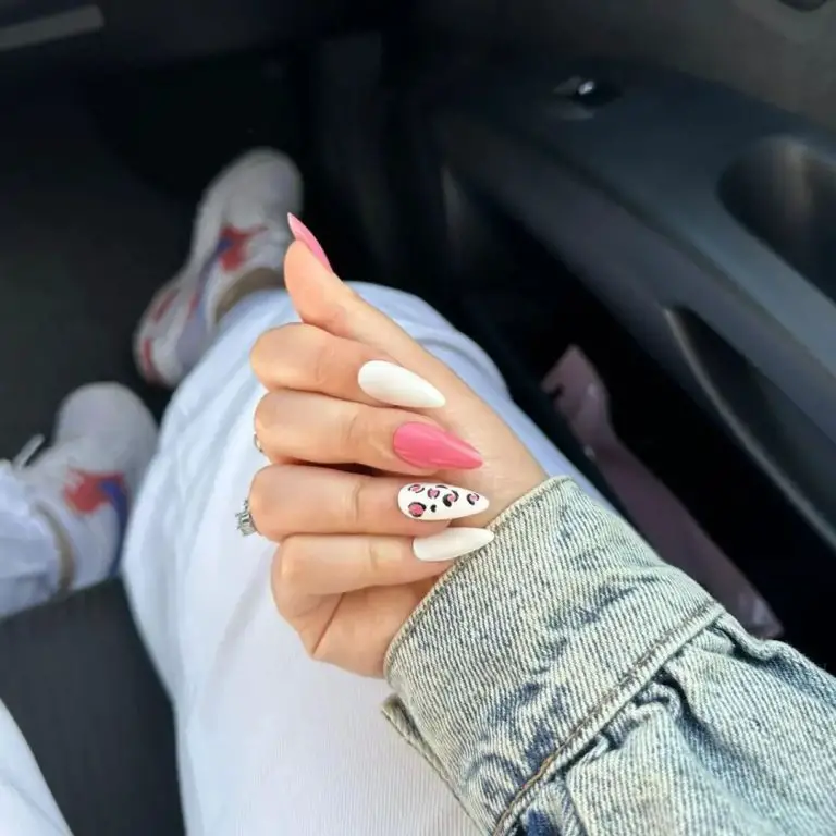 24 Cute Holiday Nail Designs To Rock Summer 2024 | Trendy Inspo