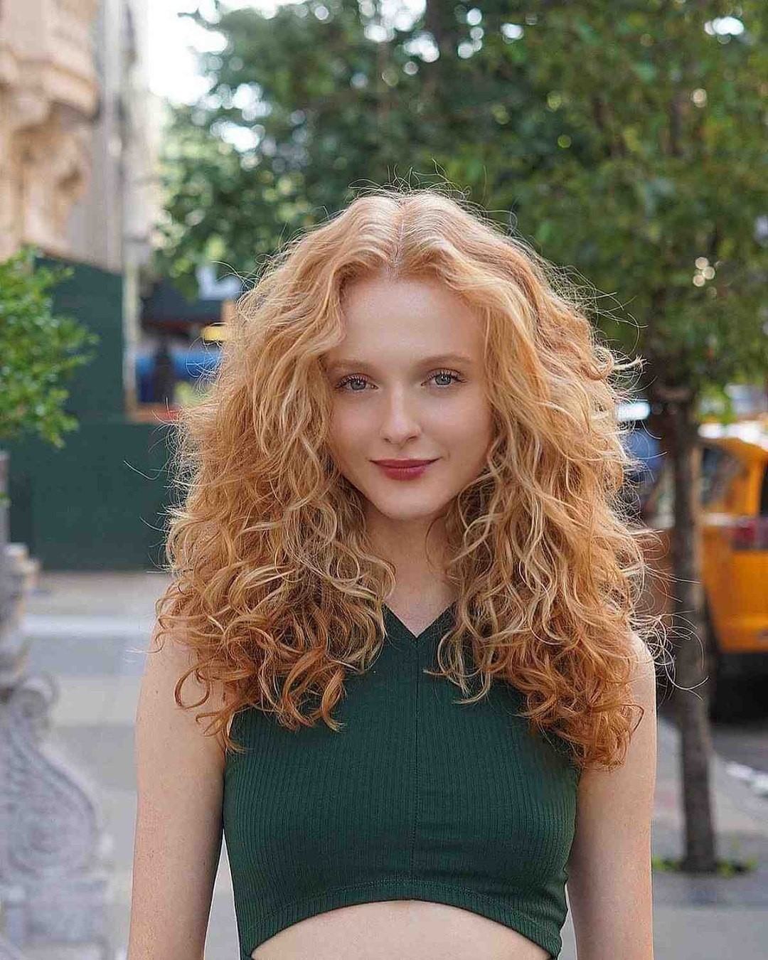 The Strawberry Blonde Dream: Vivid and Vibrant