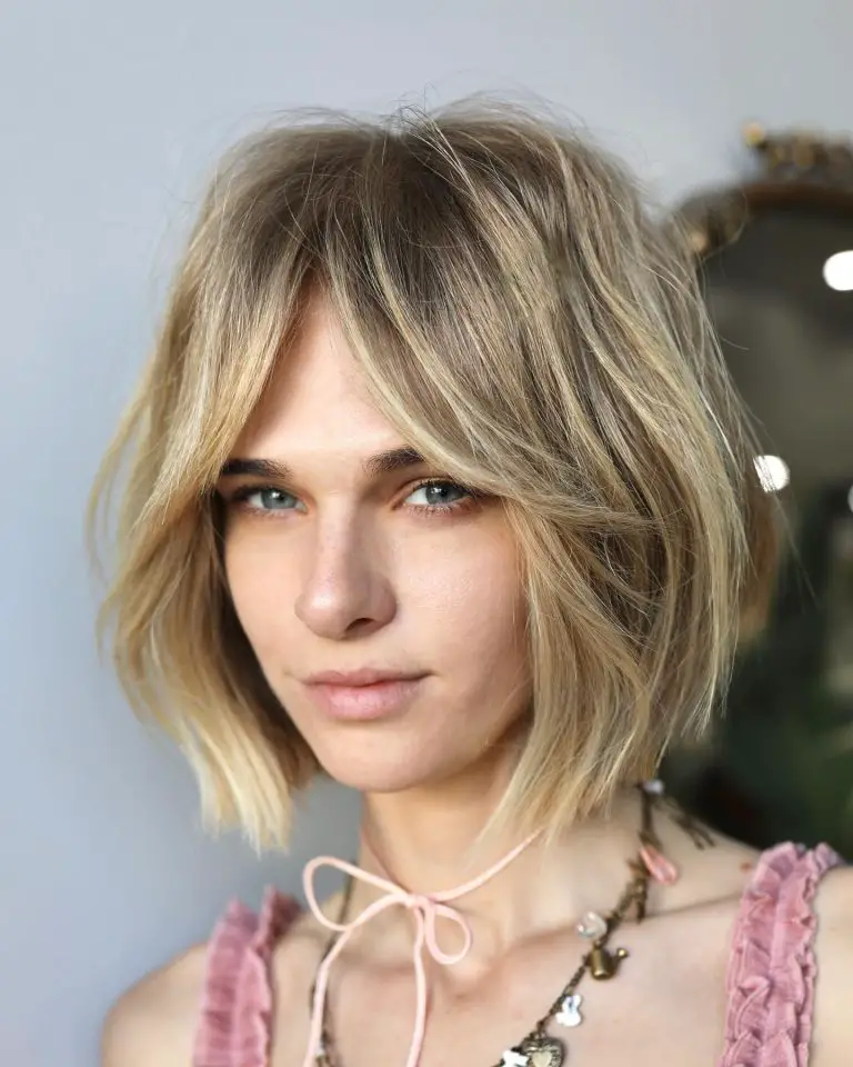 36 Short Summer Hairstyles: Trendy Cuts For A Stylish Season