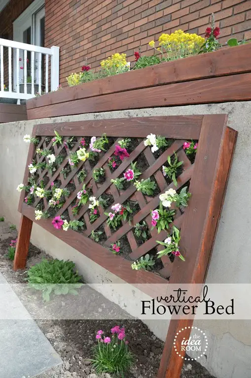 Wood Trellis Vertical Flower Bed