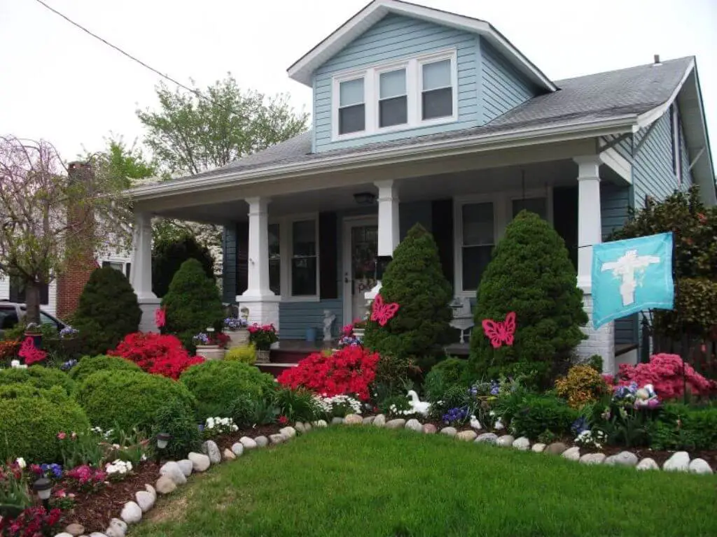 Spring Cottage Garden